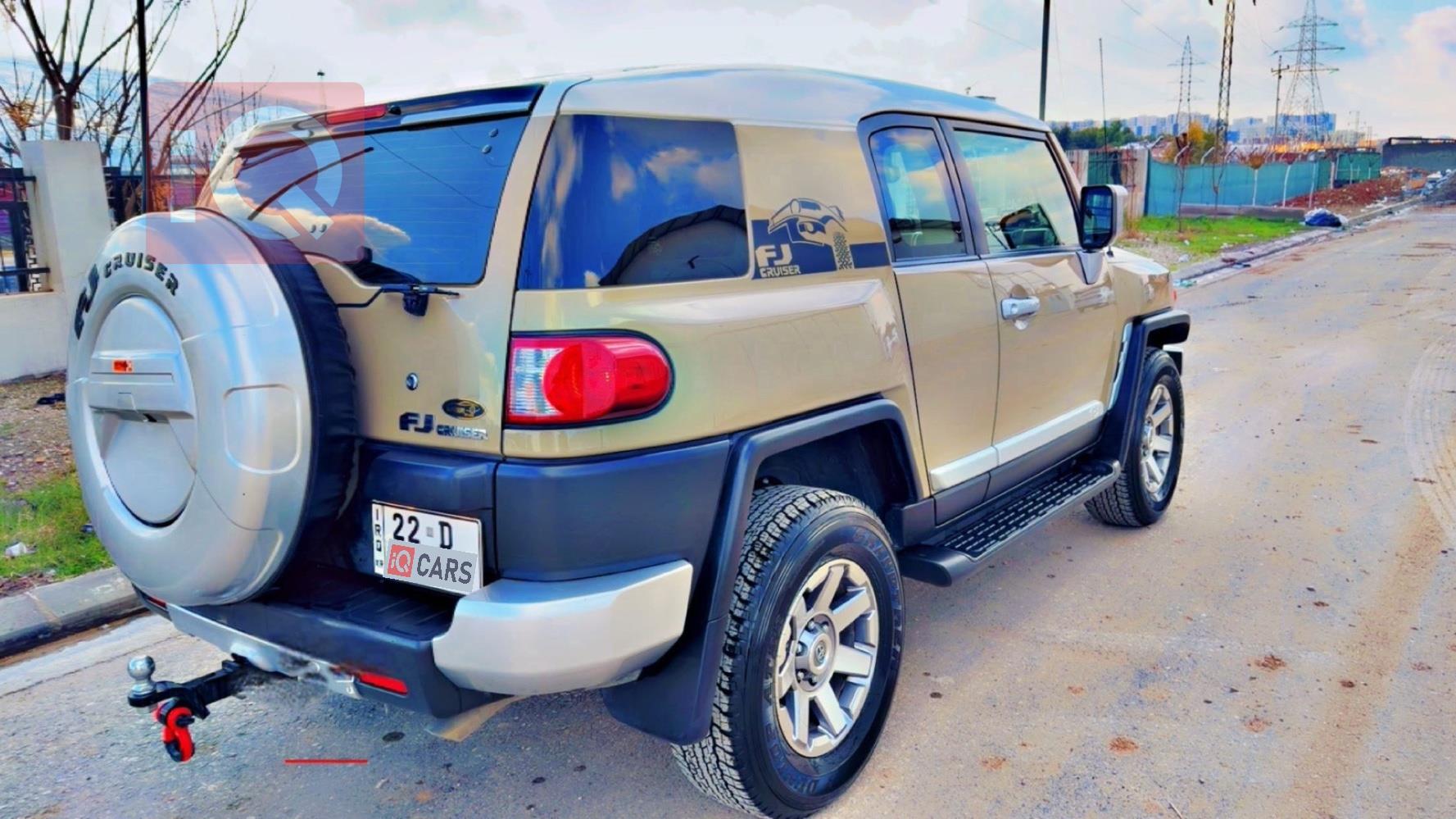 تويوتا إف جي كروزر